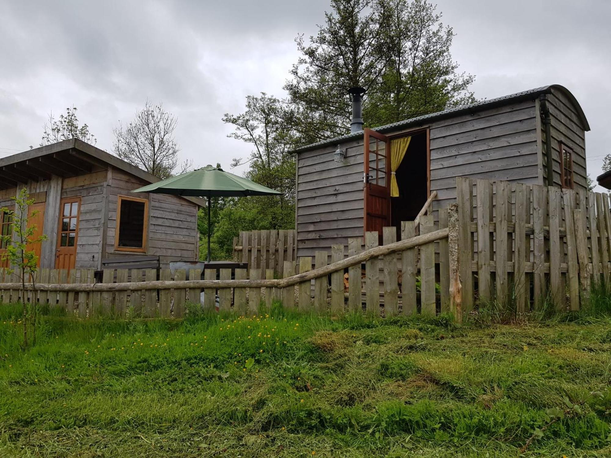 Foxglove Accommodation Крейвън Армс Екстериор снимка